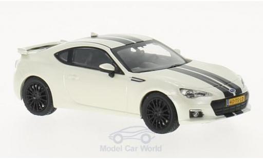 Coche miniatura Subaru BRZ 1/43 Triple 9 Collection metalico blanco/negro 2014 Subaru BRZ 1/43 Triple 9 Collection metalico blanco/negro 2014 coche miniatura