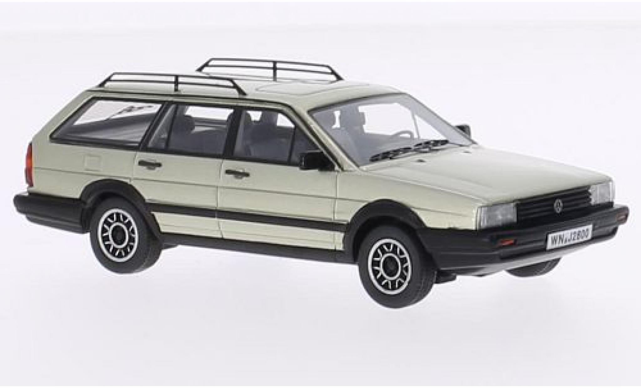 Volkswagen Passat 1/43 Kess Variant GT Syncro metallise beige 1985 1:43 coche miniatura