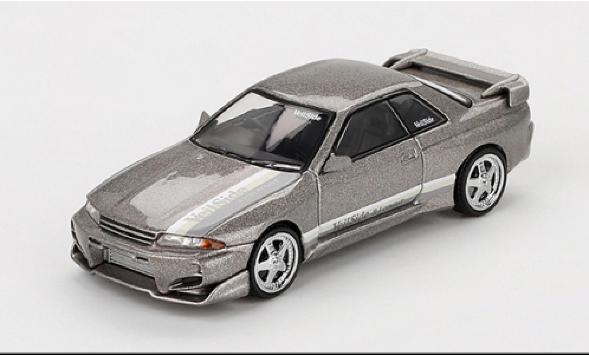 Nissan Skyline Mini GT GT-R (R32) VeilSide Combat C-I grau 2011 1:64 coche miniatura