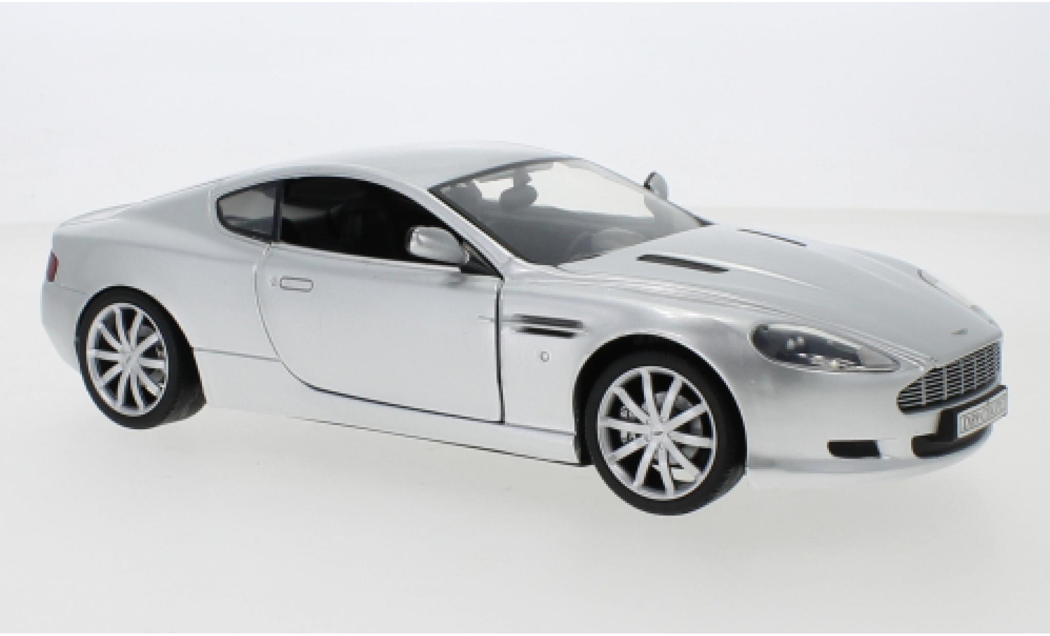 Aston Martin DB9 1/18 Motormax silber 1:18 coche miniatura