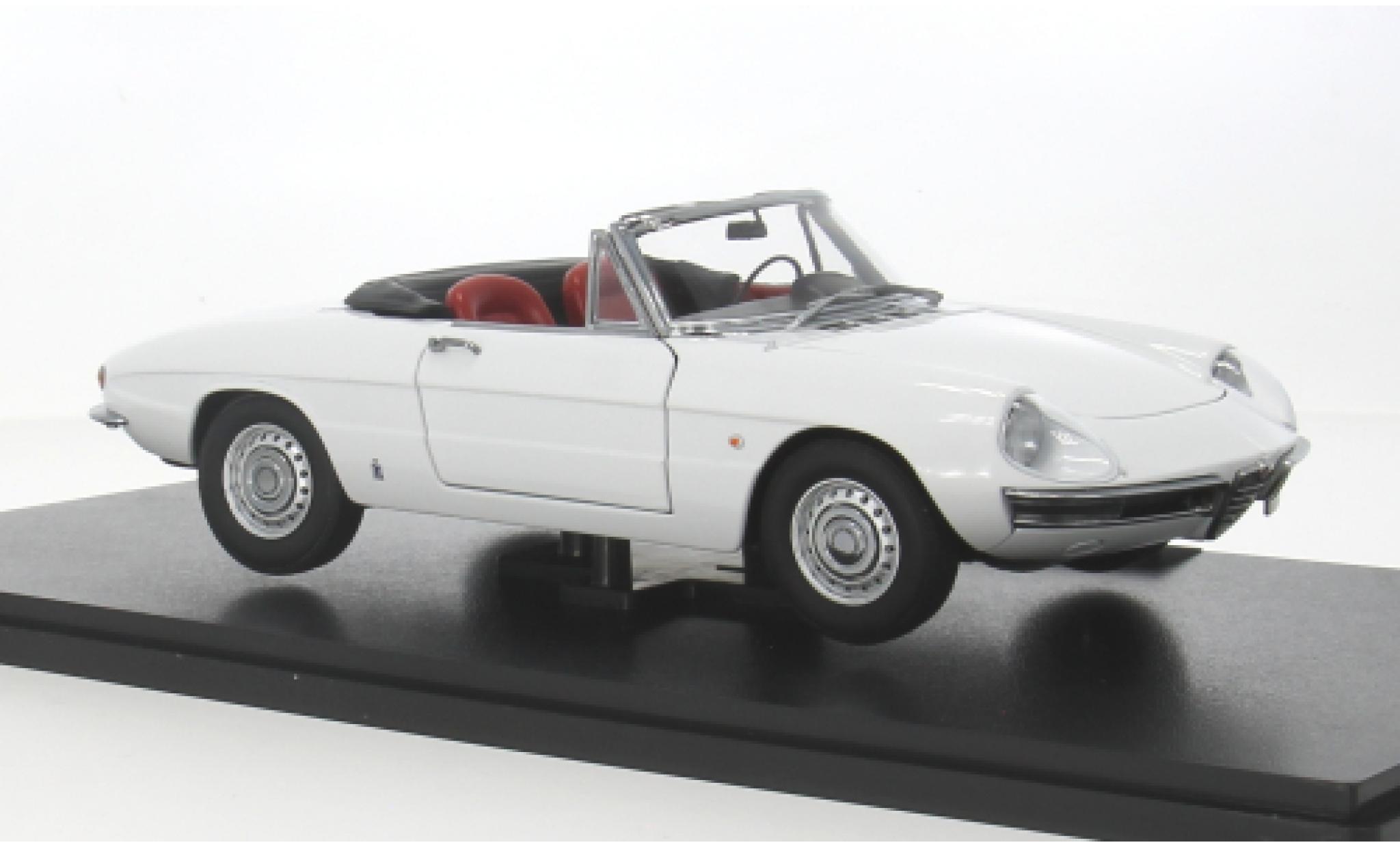 Alfa Romeo 1600 Touring Duetto Spider weiss/schwarz 1966 1:18 coche miniatura