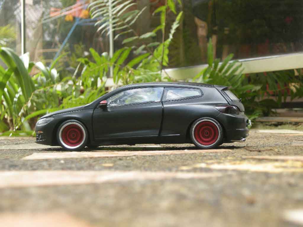 Volkswagen Scirocco 1/18 Norev 3 r negro german look