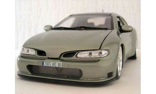 Renault Megane Base 1/18 Anson Maxi tilleul carbone coche miniatura