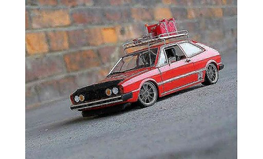 Volkswagen Scirocco GTI 1/18 Revell restocal coche miniatura