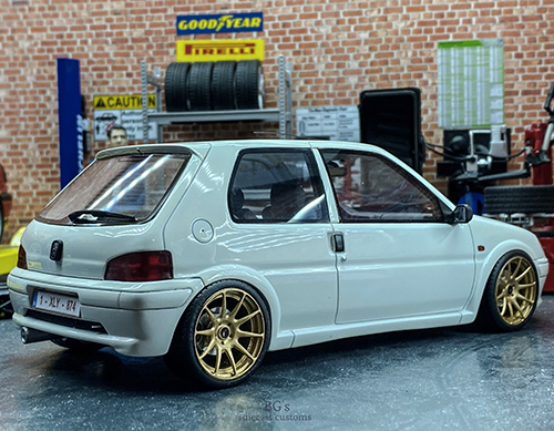Peugeot 106 S16 1/18 Ottomobile  coche miniatura