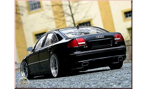 Audi A8 berline 1/18 Kyosho negro jantes 20 pouces coche miniatura