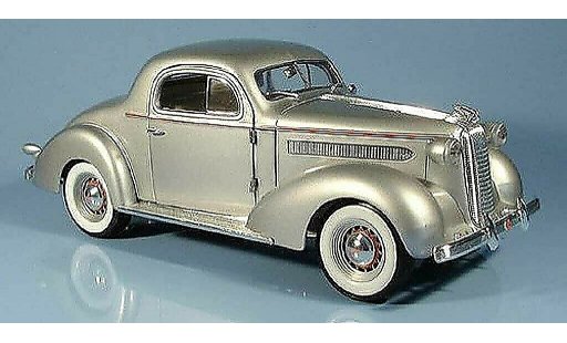 Pontiac De Luxe Base 1/18 Signature gris 1936 coche miniatura