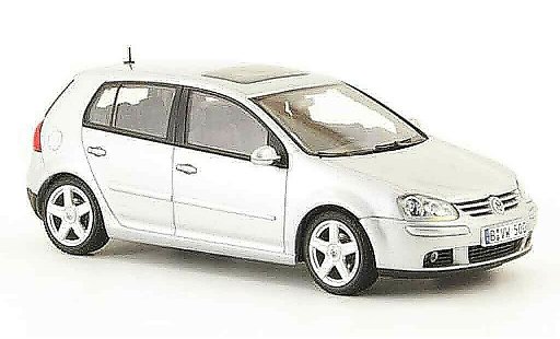 Volkswagen Golf Base 1/43 Autoart gris metallisee 5 portes 2003 coche miniatura