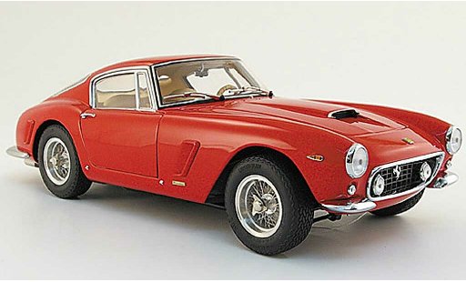 Ferrari 250 GT 1961 1/18 CMC berlina swb rojo coche miniatura