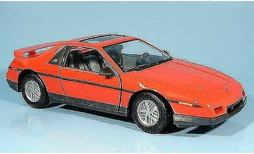 Pontiac Fiero GT 1/18 Yat Ming rojo 1985 coche miniatura