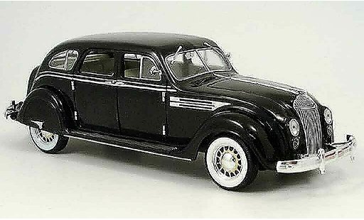 Chrysler Airflow Sedan 1/18 Signature negro 1936 coche miniatura
