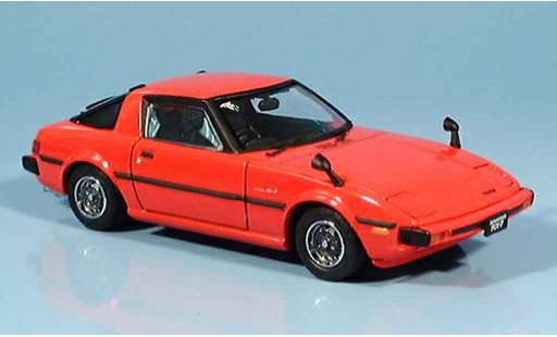 Mazda RX7 1982 1/43 Ebbro Savana GT rojo coche miniatura