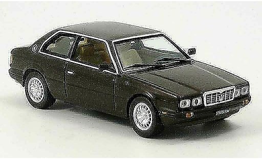 Maserati Biturbo Coupe 1/43 IXO marron 1982 coche miniatura