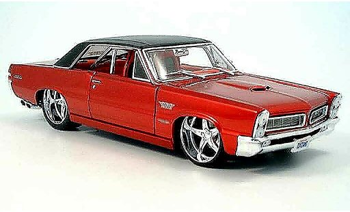 Pontiac GTO Base 1/18 Maisto tuning rojo coche miniatura