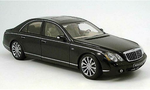Maybach 57 S 1/18 Autoart 2005 negro coche miniatura