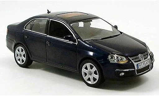 Volkswagen Jetta Base 1/43 Schuco azul 2005 coche miniatura