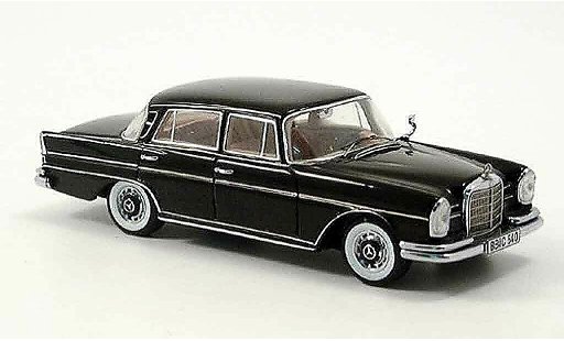 Mercedes 300 Base 1/43 Spark (W 112) negro coche miniatura