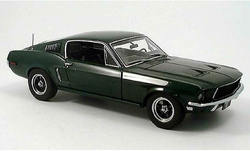Ford Mustang GT 1/18 Autoart 390 verde coche miniatura