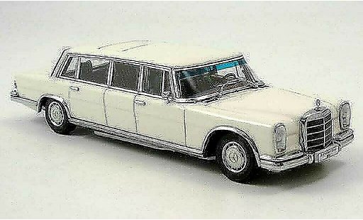 Mercedes 600 Base 1/43 Autoart (W100) LWB blanco coche miniatura
