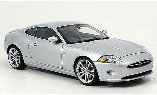 Jaguar XK coupe 1/18 Autoart gris 2005 coche miniatura