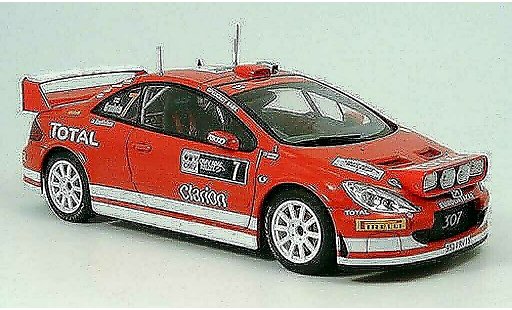 Peugeot 307 WRC 1/18 Autoart no.7 total rallye Alemania 2005 coche miniatura