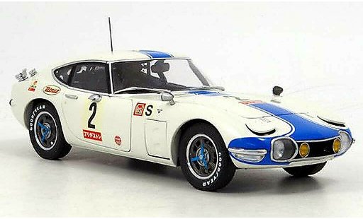 Toyota 2000 GT Fuji 1/18 Autoart no.2 24h 1967 coche miniatura