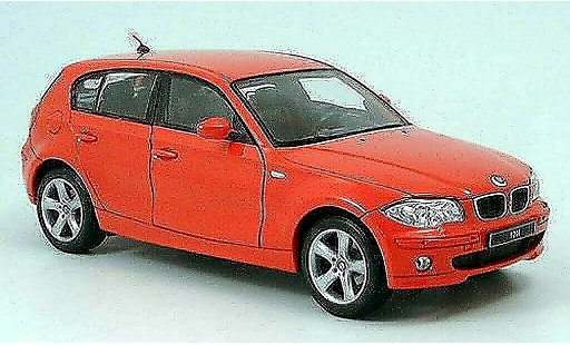 Bmw 120 E87 1/18 Welly i rojo coche miniatura