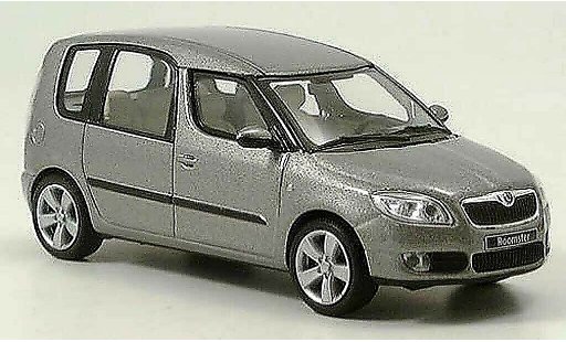 Skoda Roomster Base 1/43 Abrex antracita 2006 coche miniatura