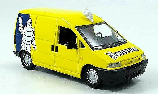 Peugeot Expert Base 1/43 Solido lieferwagen michelin coche miniatura