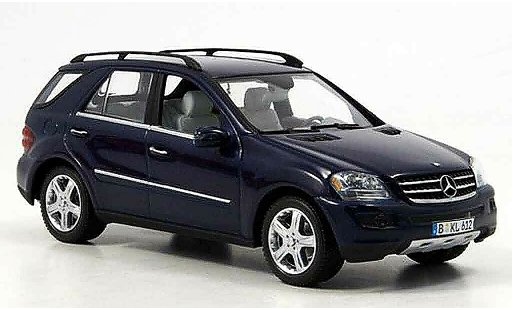 Mercedes Classe M Base 1/43 Minichamps 2005 coche miniatura