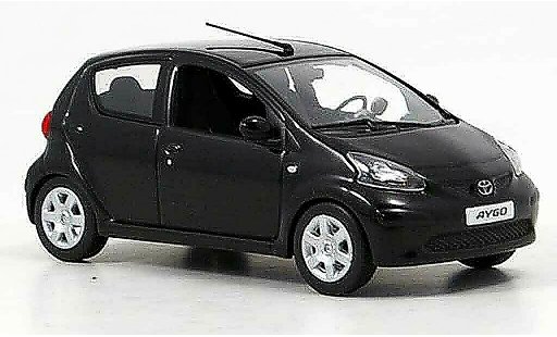Toyota Aygo Base 1/43 Minichamps negro 2005 coche miniatura