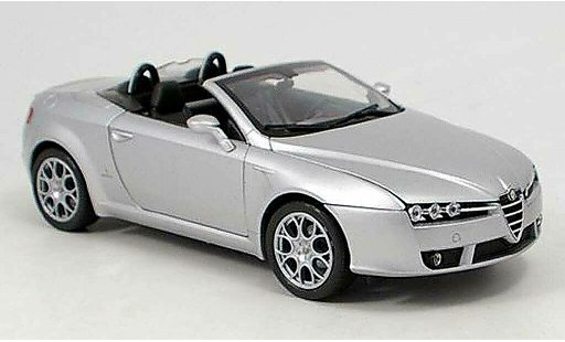 Alfa Romeo Spider Brera cabriolet 1/18 Welly gris 2007 coche miniatura