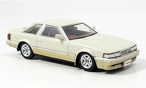 Toyota Soarer Base 1/43 Aoshima beige coche miniatura
