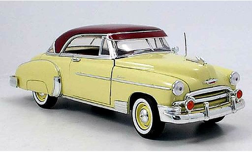 Chevrolet Bel Air Coupe 1/18 Motormax 1950 beige rojo coche miniatura