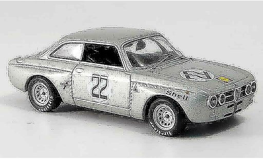 Alfa Romeo Giulia GT Am 1/43 M4 no.22 de adamich monza 1972 coche miniatura