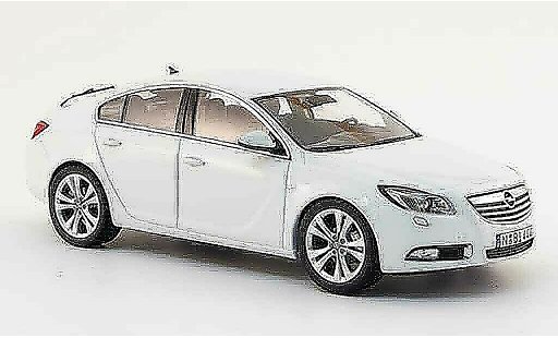 Opel Insignia Base 1/43 Schuco blanco fliessheck 2008 coche miniatura