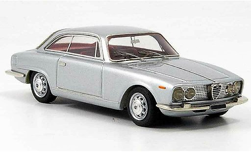 Alfa Romeo 2000 sprint 1/43 Look Smart gris metallisee rotes interieur 1962 coche miniatura