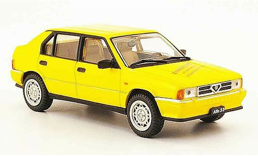 Alfa Romeo 33 berline 1/43 Pego spielwarenmesse nurnberg 2008 coche miniatura