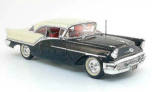 Oldsmobile Super 88 Base 1/18 Highway 61 negro blanco 1957 coche miniatura