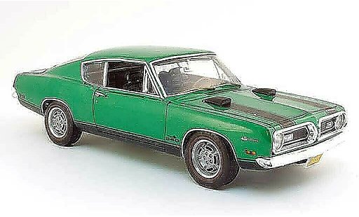 Plymouth Barracuda 1969 1/18 Highway 61 340 verde coche miniatura