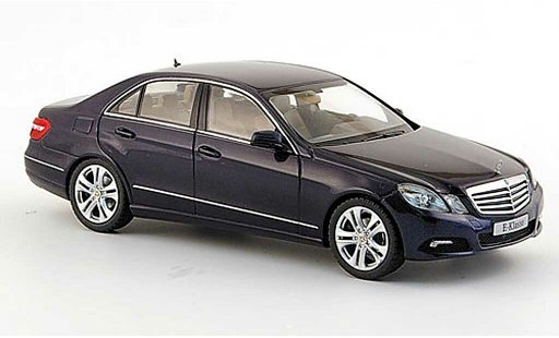 Mercedes Classe E Base 1/43 Schuco (W212) azul Avantgarde 2009 coche miniatura
