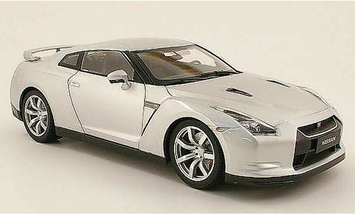 Nissan Skyline R35 1/18 Norev gtr gris 2008 coche miniatura