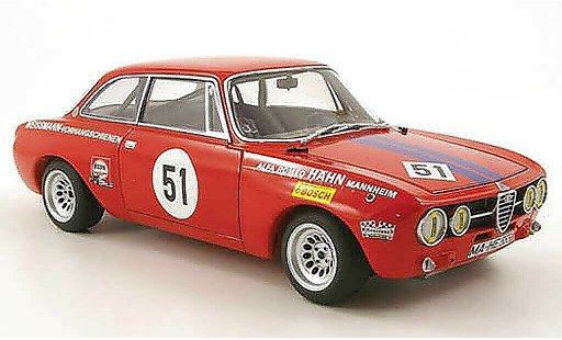 Alfa Romeo Giulia GT Am 1/18 Autoart no.51 h.ertl drm 1971 coche miniatura