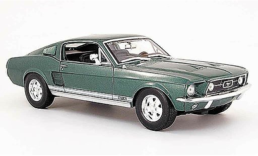 Ford Mustang Fastback 1/18 Maisto gta verde coche miniatura