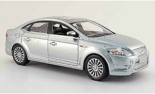 Ford Mondeo Berline 1/18 Powco gris 2006 coche miniatura