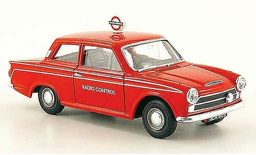 Ford Cortina Police 1/43 Vanguards MK I rojo London Transport Radio Control coche miniatura