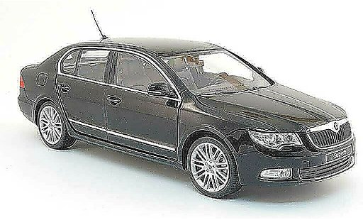 Skoda Superb 2008 1/18 Abrex II negro coche miniatura