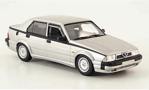 Alfa Romeo 75 3.0 v6 1/43 Minichamps america gris metallisee 1987 coche miniatura