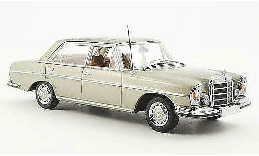 Mercedes 300 6.3 1/43 Minichamps (W109) verde 1968 coche miniatura