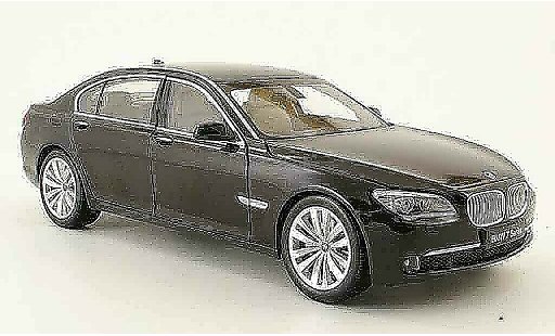 Bmw 750 F02 1/18 Yat Ming il negro coche miniatura